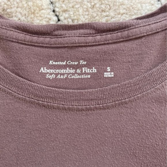 Abercrombie tee shirt knotted - Picture 2 of 2